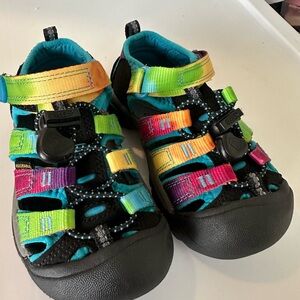 Keen rainbow tie dye Sport Sandals with Protective Toe Cap
